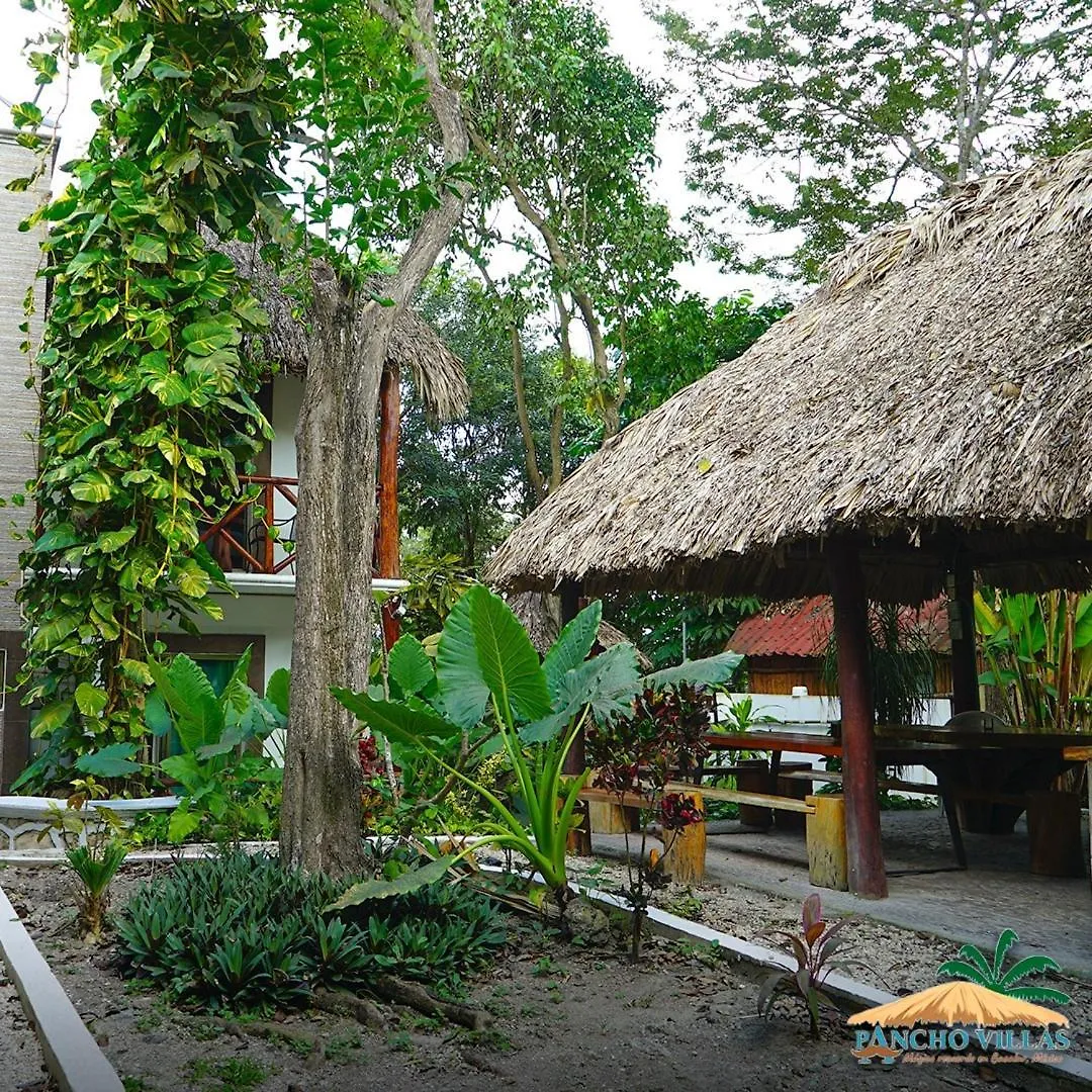 Hotel Pancho Villas Bacalar - Free Bikes And Paddles 4*,  Mexico