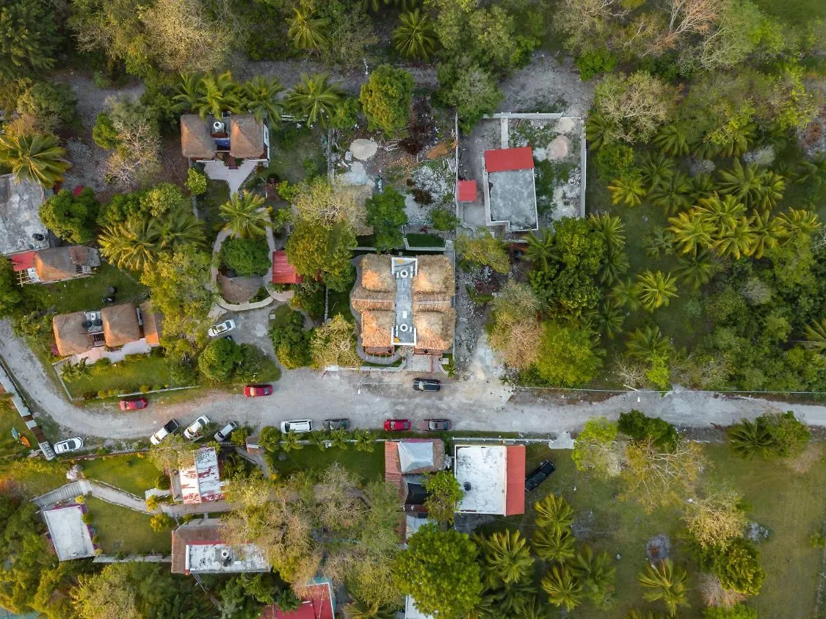 Hotel Pancho Villas Bacalar - Free Bikes And Paddles