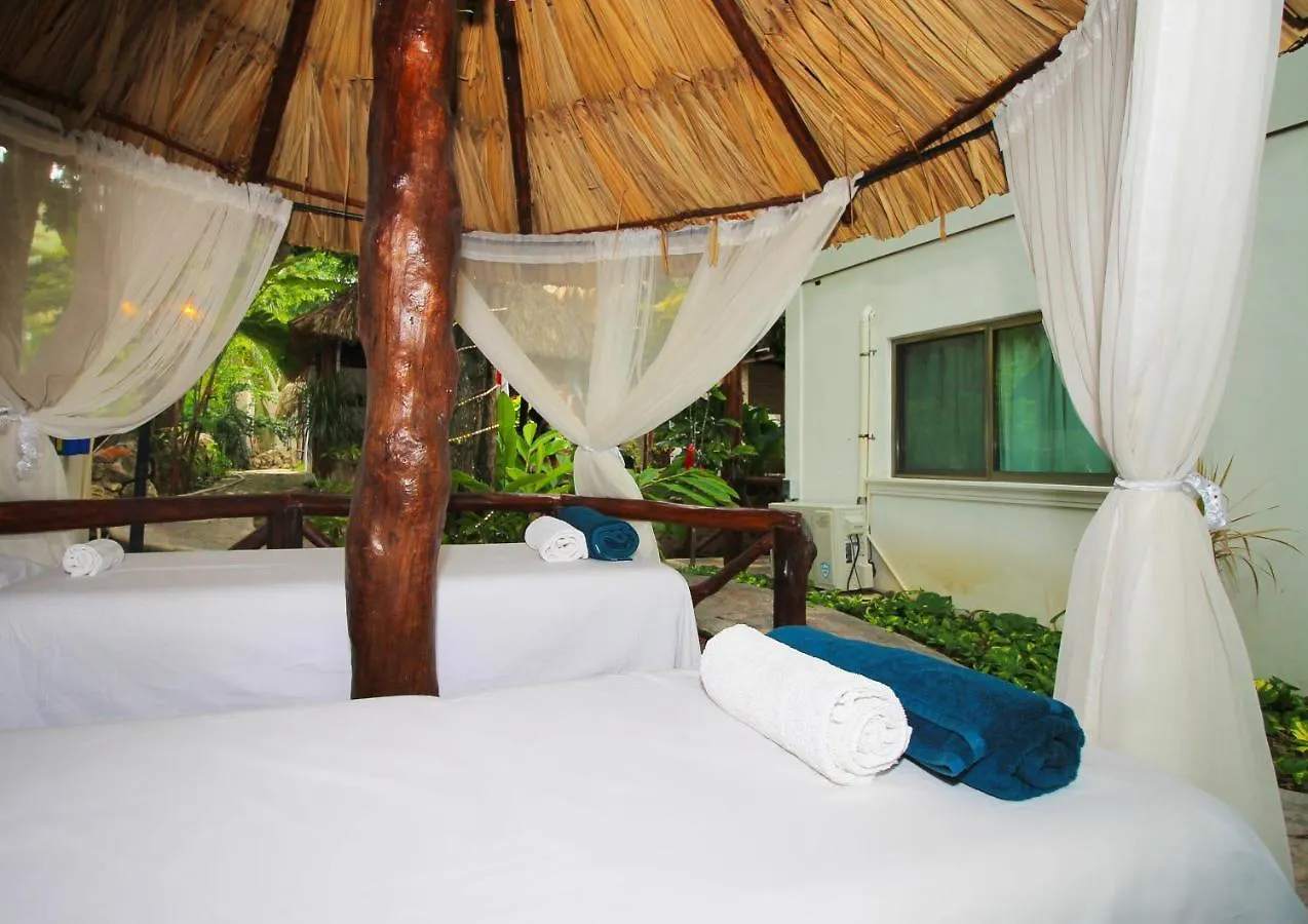 ****  Hotel Pancho Villas Bacalar - Free Bikes And Paddles Mexico