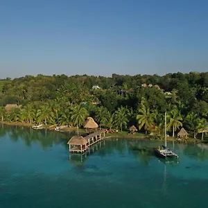 Hotel Cayuco Maya, Cenote Azul