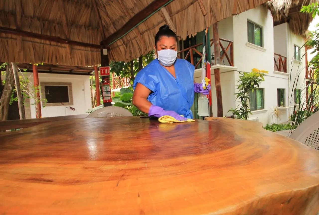 Hotel Pancho Villas Bacalar - Free Bikes And Paddles