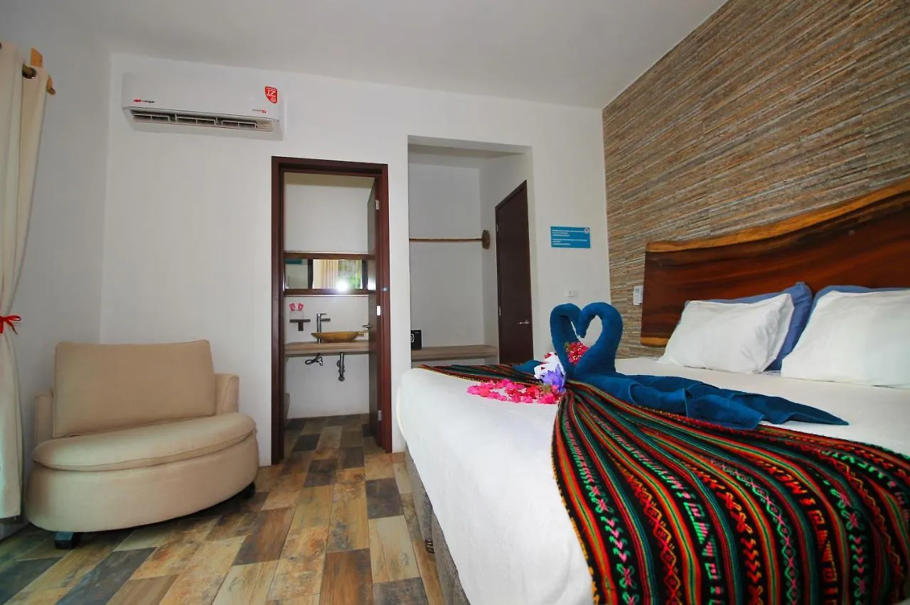 ****  Hotel Pancho Villas Bacalar - Free Bikes And Paddles メキシコ