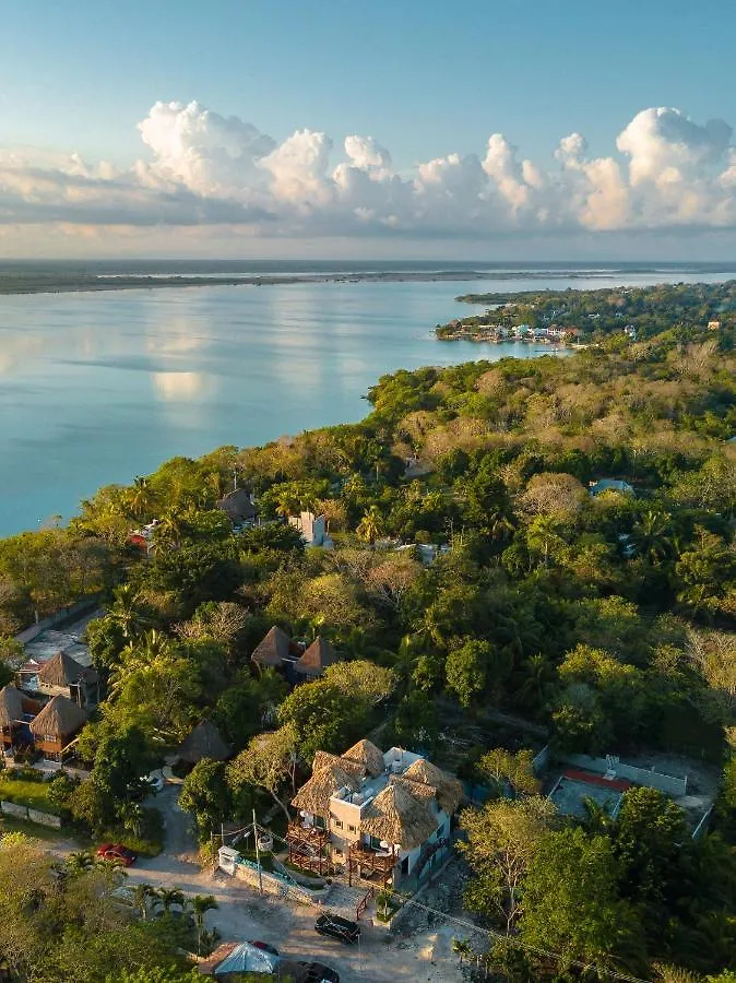 Hotel Pancho Villas Bacalar - Free Bikes And Paddles